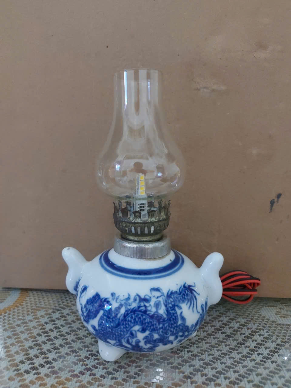 Đèn thờ dầu sứ xanh rồng dùng điện 220v bóng led siêu bền , ánh sáng đẹp