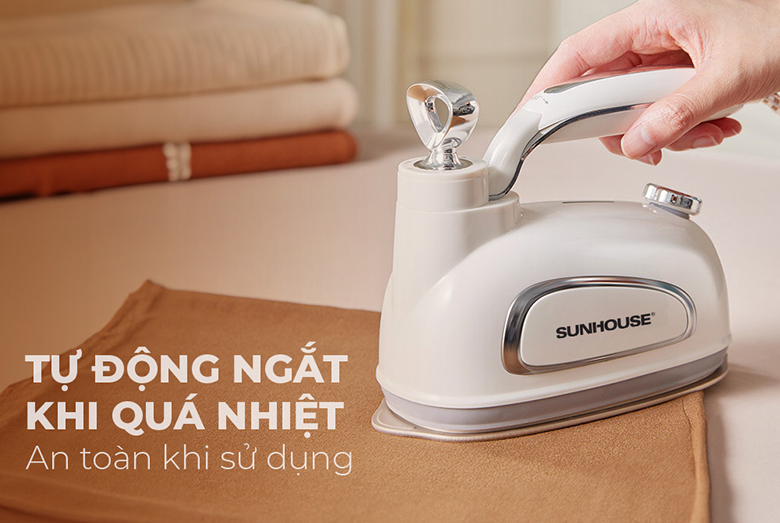 Bàn là hơi nước cầm tay Sunhouse SHD2175