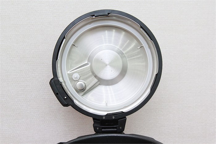 Nồi áp suất điện Sunhouse SHD 1767 6 lít