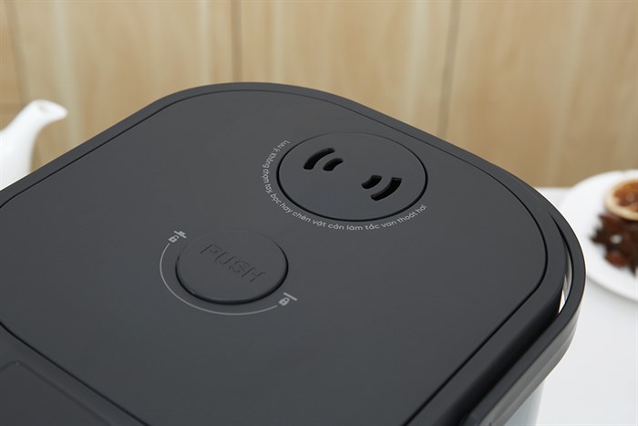 Bình thủy điện Sunhouse SHD1440 3.2 lít