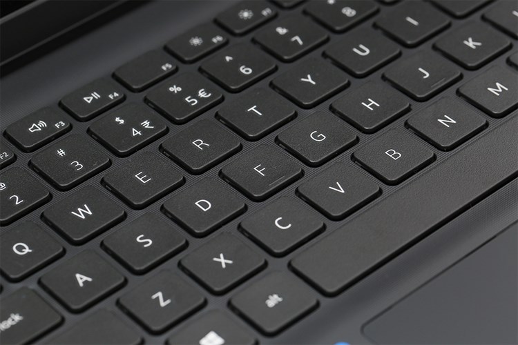 Laptop Dell Vostro 3510 i5 1135G7/8GB/256GB