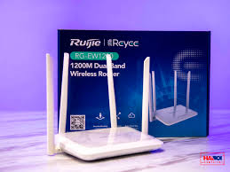 Bộ phát WiFi Ruijie RG-EW1200 (Dual-band AC1200 MU-MIMO hỗ trợ Mesh)