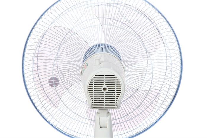 Quạt bàn Senko 3 cánh B1612 47W