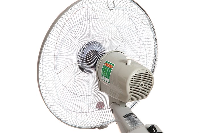 Quạt treo tường Senko 3 cánh T1680 47W