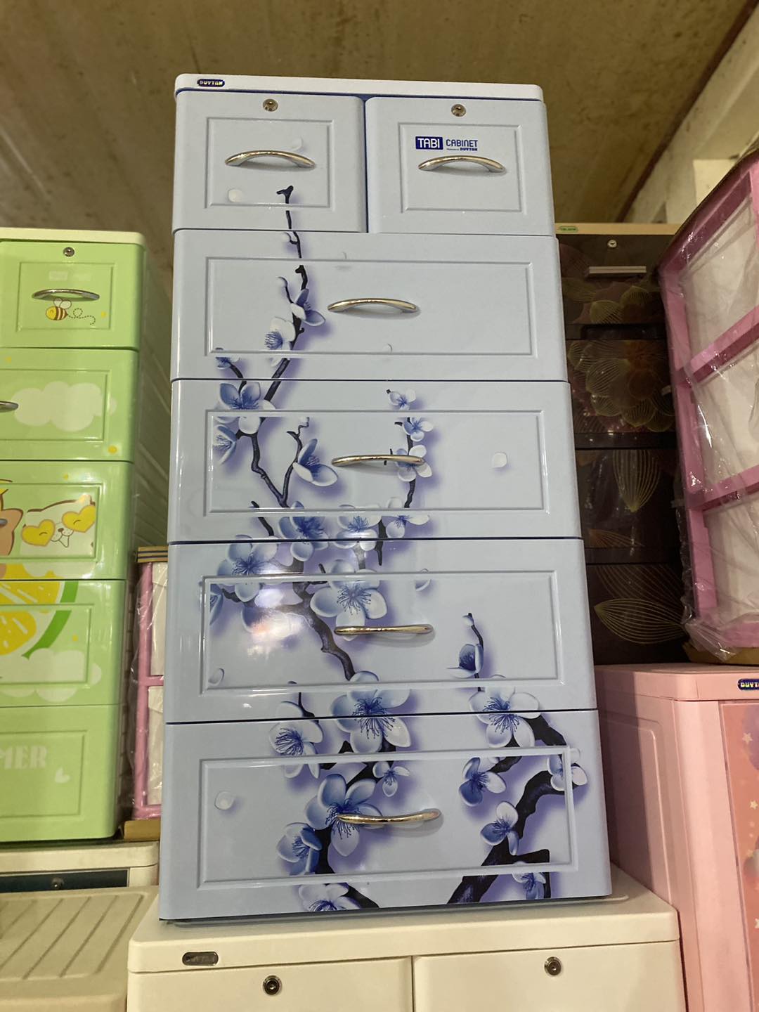 Tủ nhựa Duy Tân Tabi - DƯƠNG CÀNH MAI