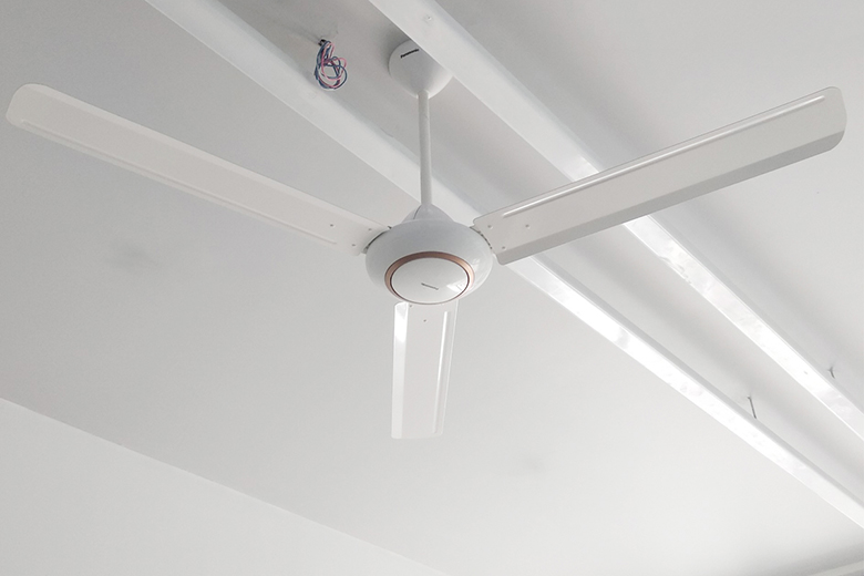 Quạt trần 3 cánh 66w F60MZ2-M SINO