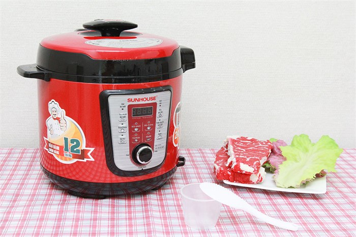 Nồi áp suất điện Sunhouse SHD 1767 6 lít