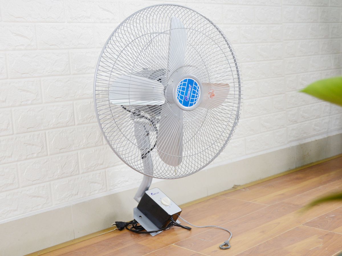 Quạt treo công nghiệp Ching Hai W9299