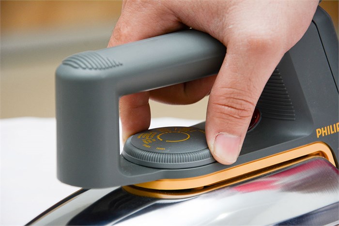 Bàn ủi khô Philips HD1172 1100W