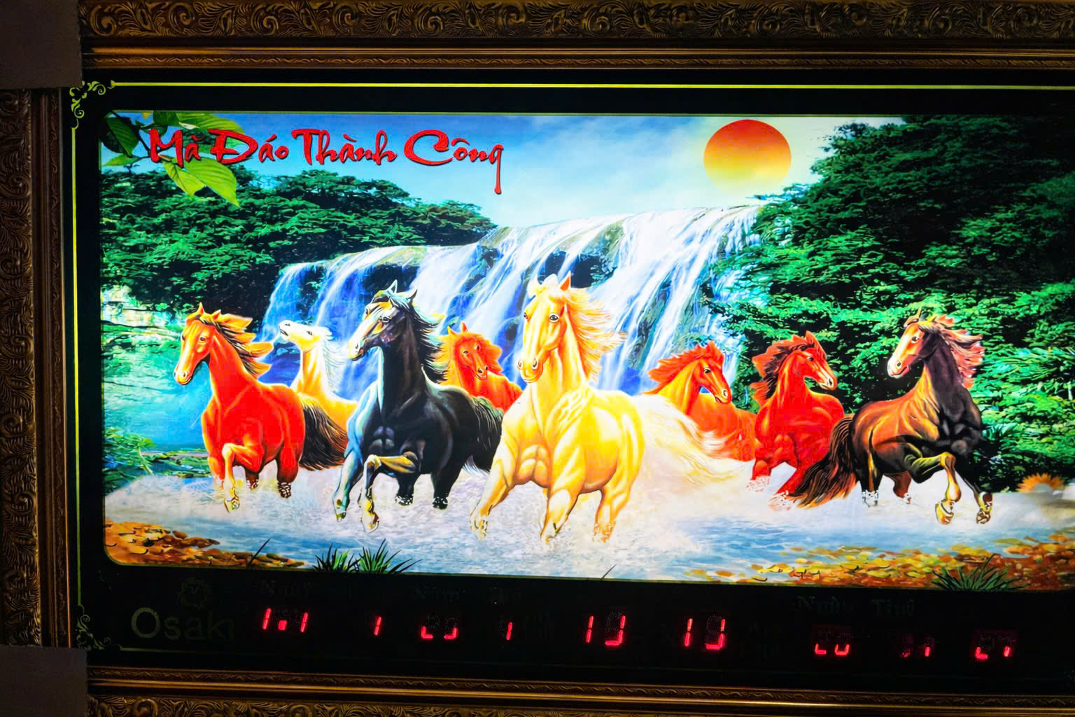 Đồng hồ vạn niên Mã Đáo Thành Công 80cmx50cm