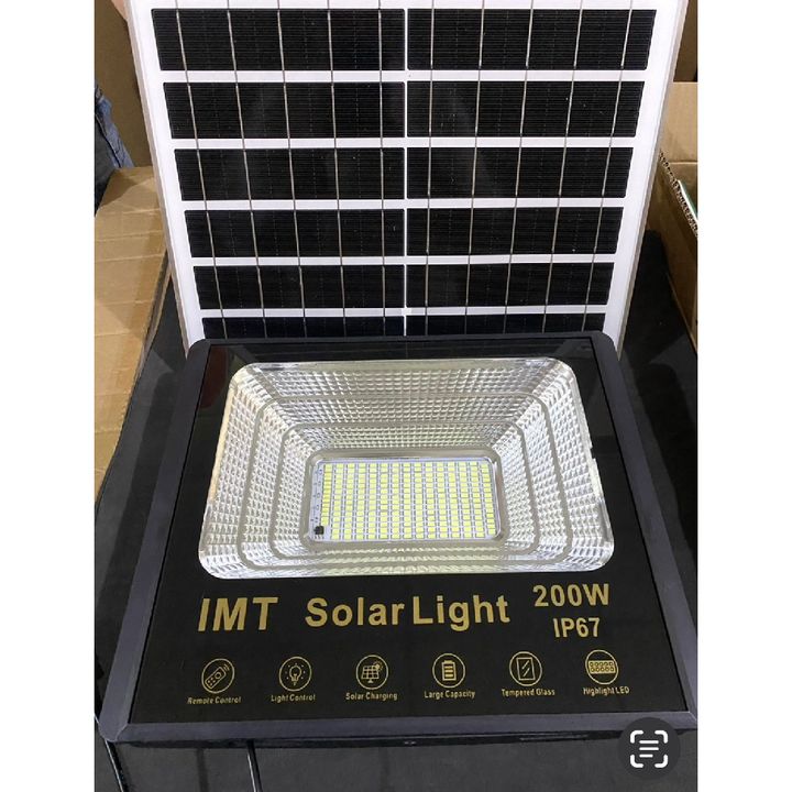 Đèn pha, đèn sân vườn năng lượng mặt trời IMT 200W