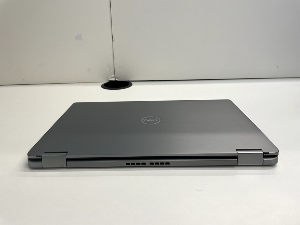 Laptop Dell Latitude 7400 2in1 Core i7-8665U | 16GB | 512GB | 14inch FHD Cảm ứng